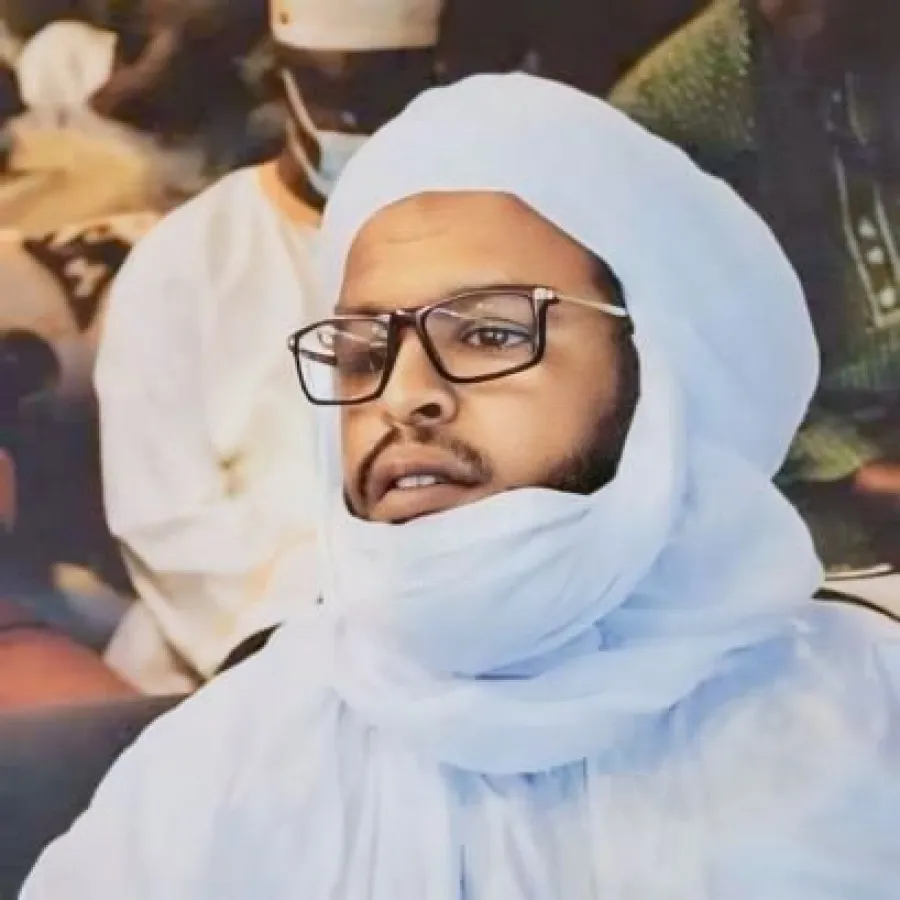 الناشط السياسي عمر الأنصاري للأيام نيوز..حلّ الأحزاب إقصاء للمجتمع وتهديد للشرعية الدولية