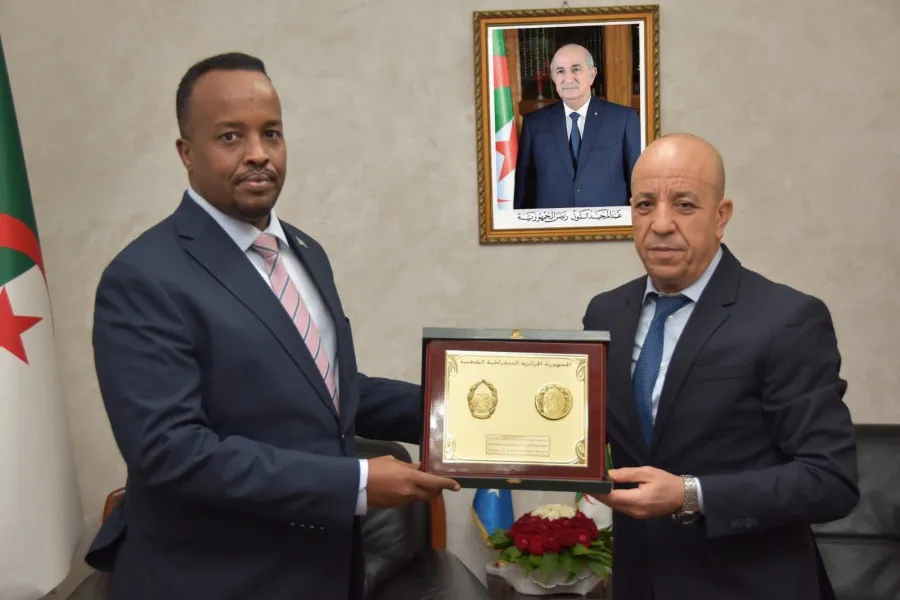 في مجال الأمن ومكافحة الإرهاب.. الجزائر تشارك تجربتها مع الصومال