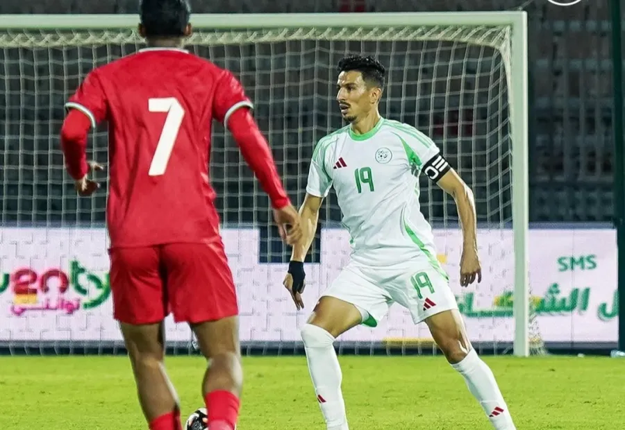 أيوب غزالة يغادر تربص منتخب الجزائر أ\